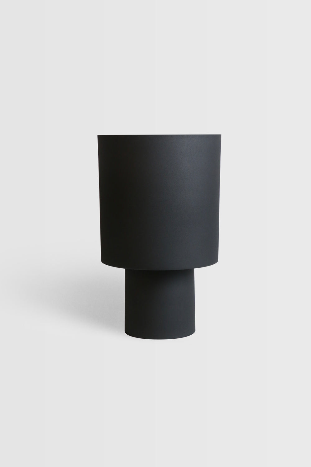 Hourglass planter