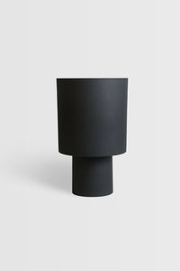 Hourglass planter
